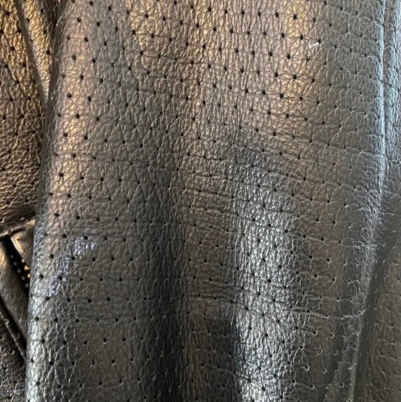 Harley Davidson Leather Jacket - Picture 10 of 12